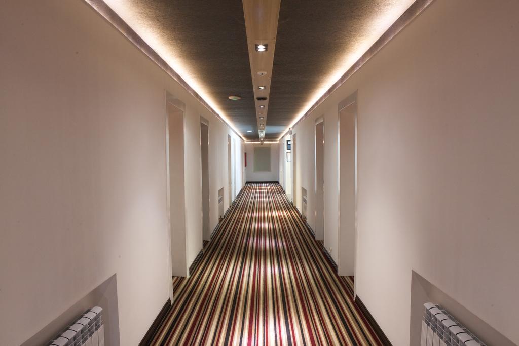 Futuro Hotel Bishkek Exterior photo